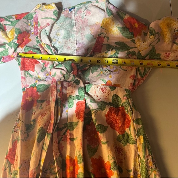 Old Navy Linen Floral Cottagecore Puff Sleeve Cut Out Midi Dress Size Medium - Picture 8 of 11